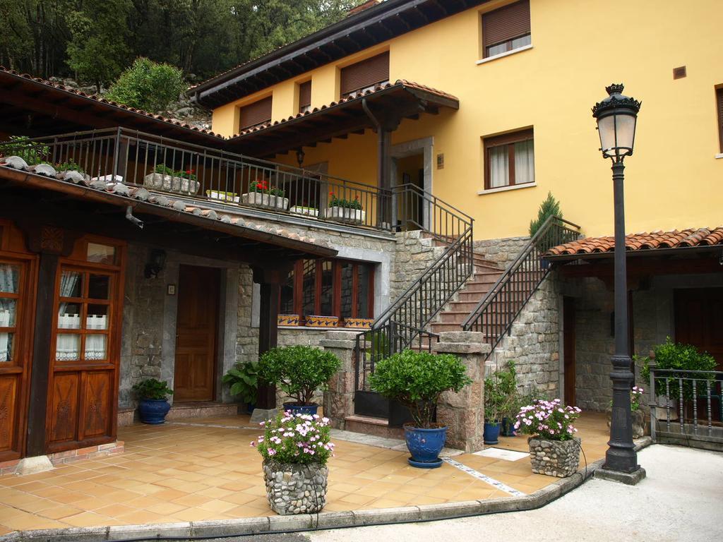 Hotel La Molinuca Alles Ngoại thất bức ảnh