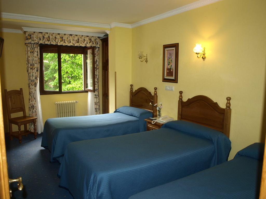 Hotel La Molinuca Alles Ngoại thất bức ảnh